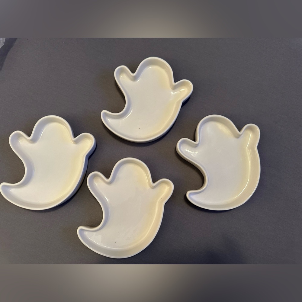 White Ghost Ceramic Dish